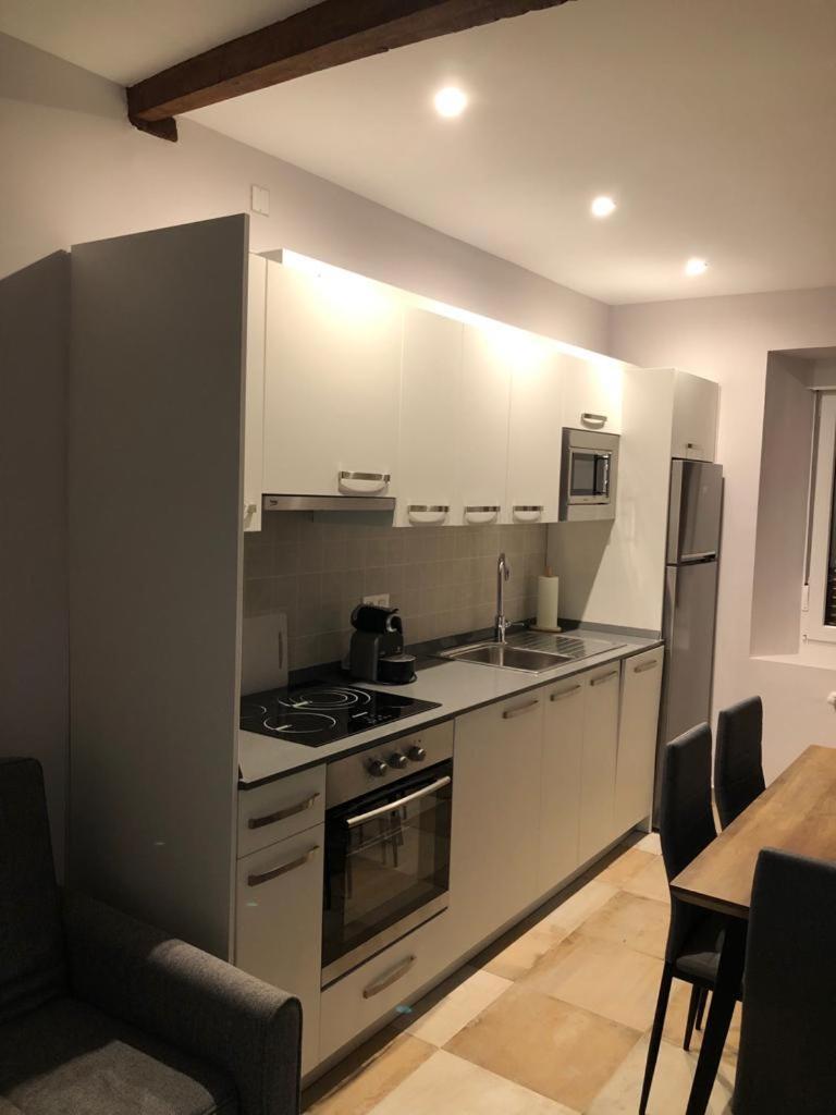 הוסטל Casa Perazancas At 34-49 מראה חיצוני תמונה